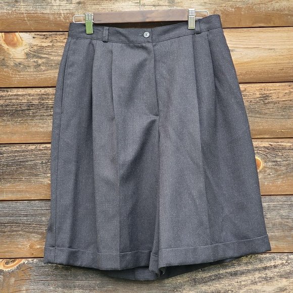 NWT Gray Wool Ultra High Waisted Bermuda Shorts - Picture 4 of 11